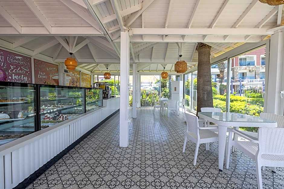 Azure By Yelken Hotel