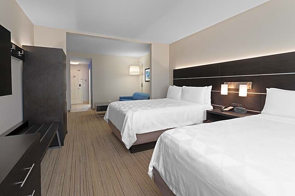 Holiday Inn Express & Suites Lake Placid by IHG