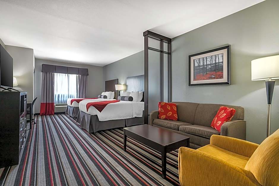 Best Western Plus Cowetas 1st Hotel