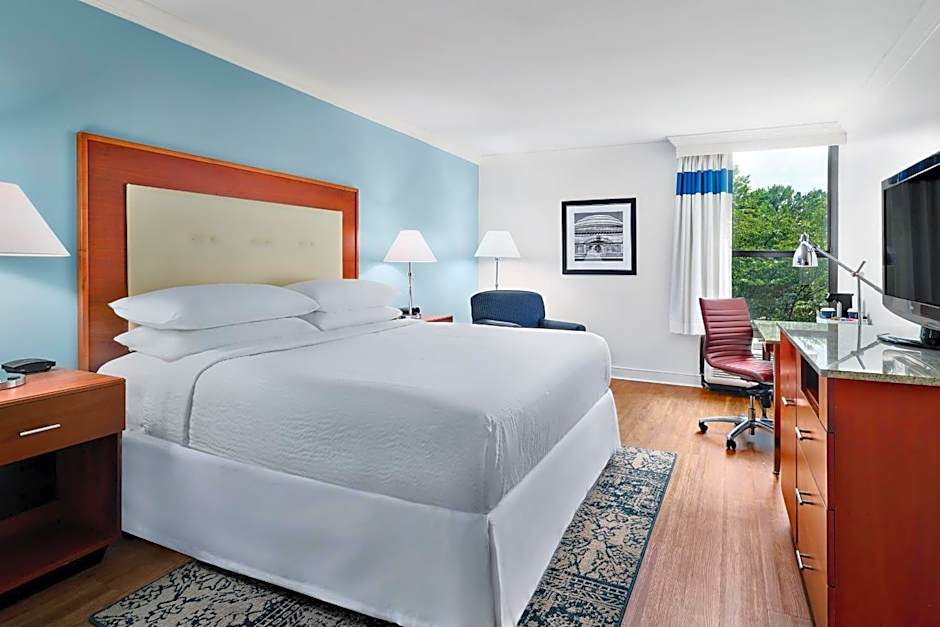 Four Points By Sheraton Richmond Airport