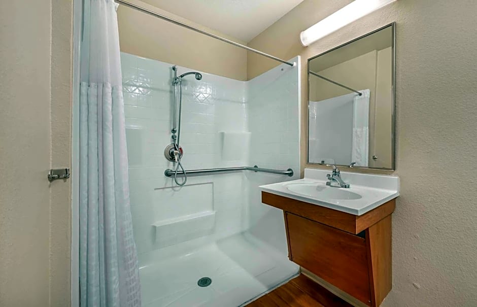 Extended Stay America Select Suites - Lubbock - West