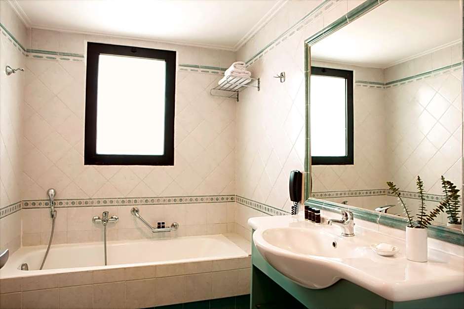 Ramada by Wyndham, Athens Club Attica Riviera