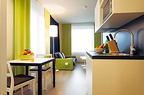 STUDIO STUDIO SINGLE