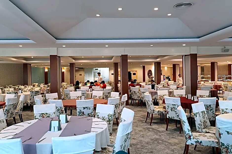 Lycus River Thermal Hotel