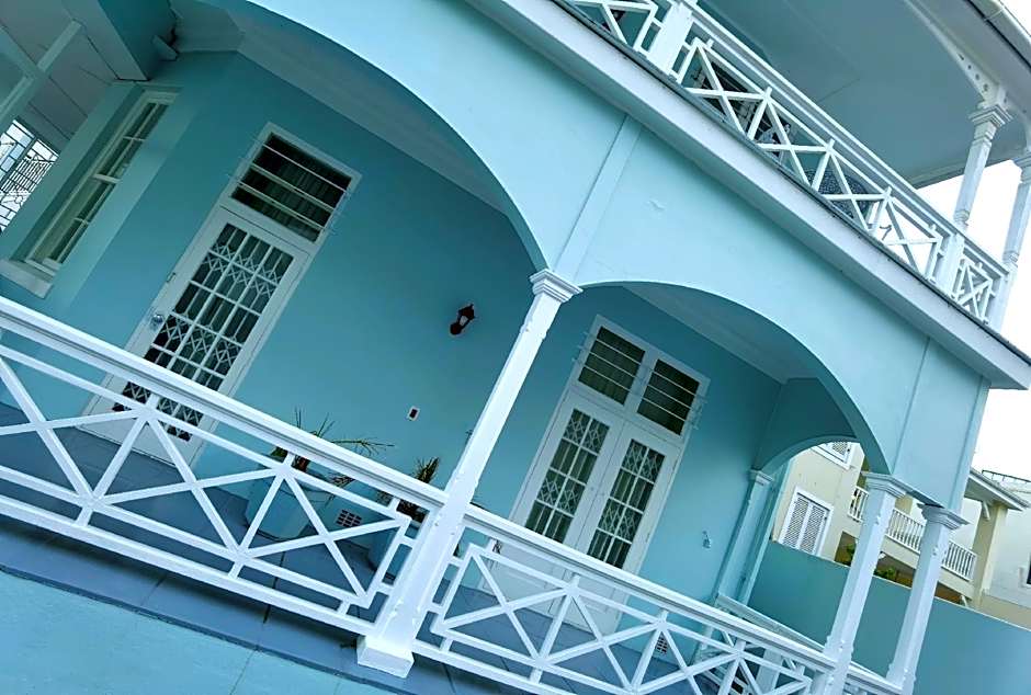 Amoris Guest House – Cape Town, CO
