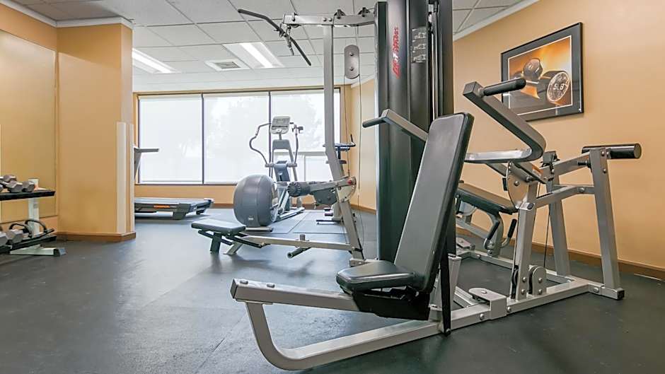 Best Western Plus Silverdale Beach Hotel