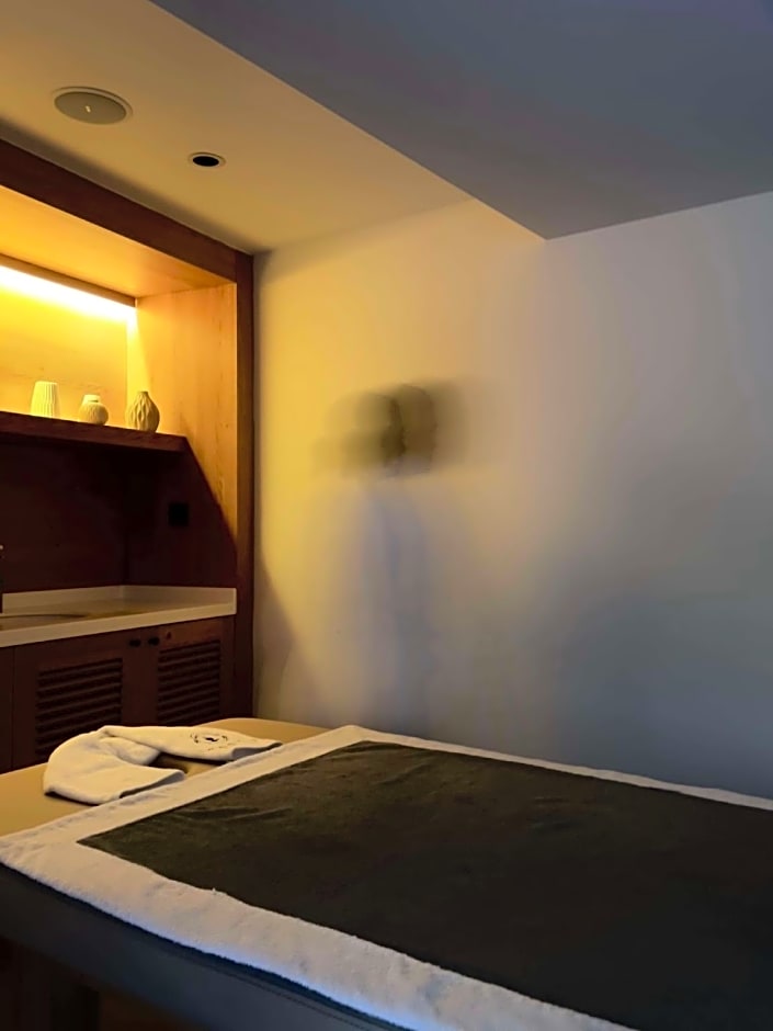 DoubleTree by Hilton Bodrum Marina Vista