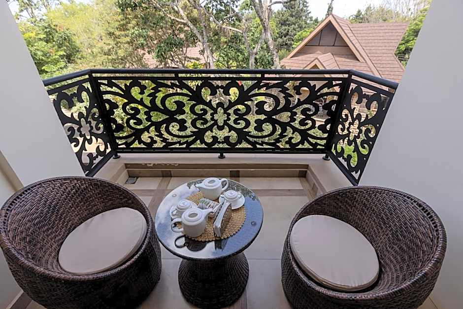 Hermosa Garden Hotel