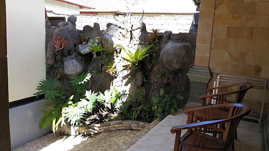 Hotel Segara & Restoran