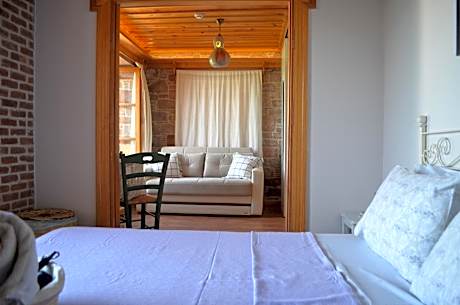 Deluxe Suite with Sea View