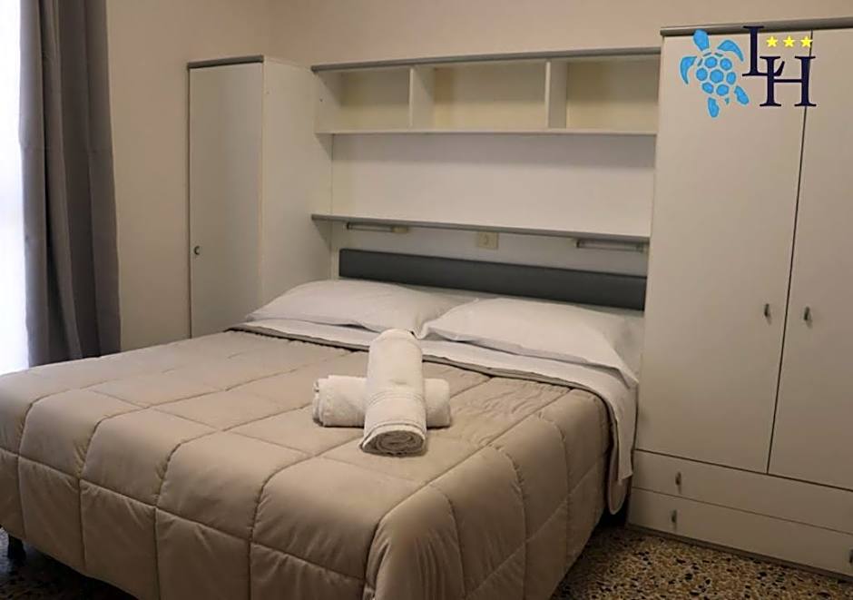 Hotel Lora RDA Luxury