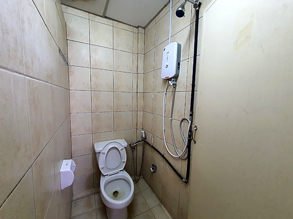 SPOT ON 90856 Arriva Travellers