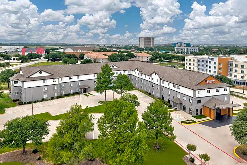 Hawthorn Extended Stay by Wyndham DFW Airport North