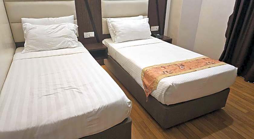 Hotel Grand Baron