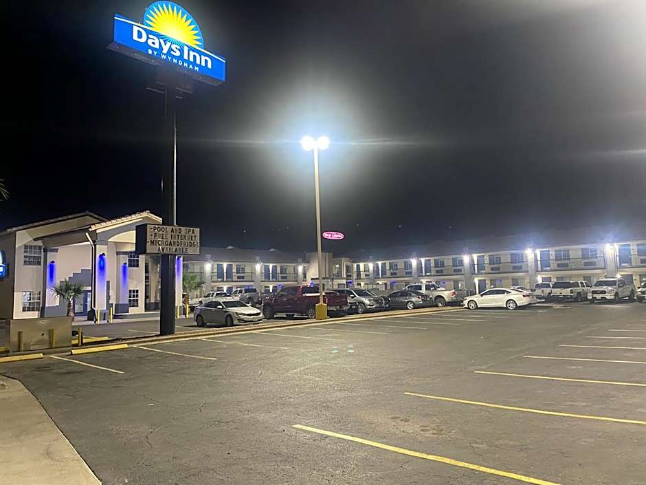 Days Inn by Wyndham El Paso West