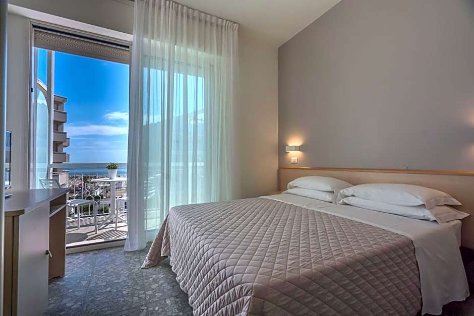 Hotel Constellation