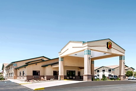 Super 8 by Wyndham Santa Rosa
