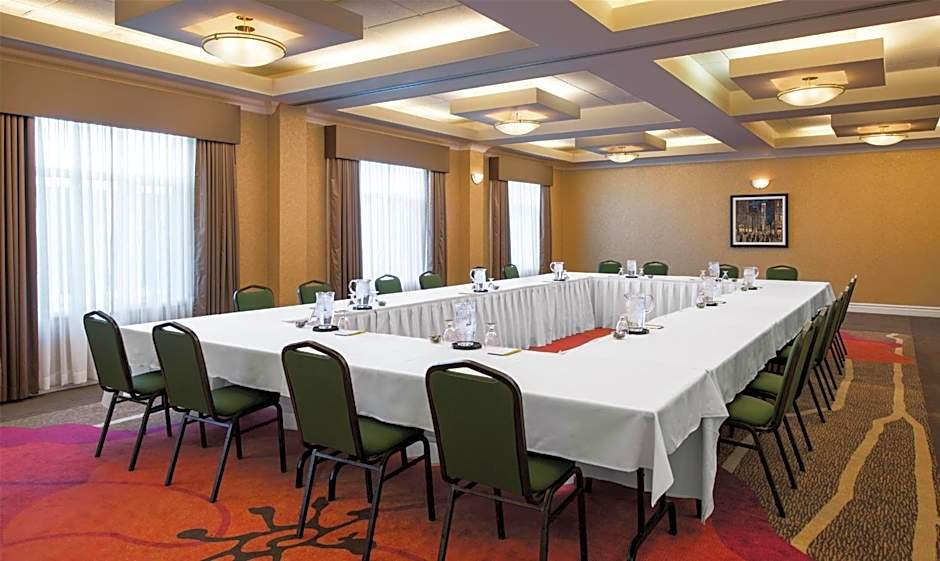 Hilton Garden Inn West Edmonton