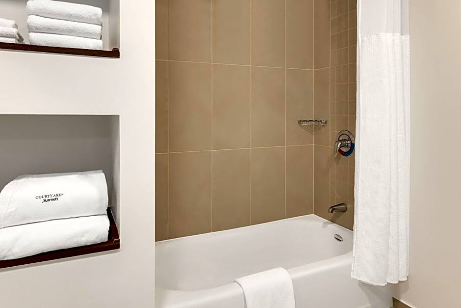 Courtyard by Marriott San Jose Airport Alajuela