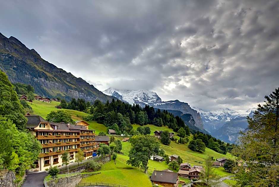 Hotel Alpenrose Wengen - a family affair since 1881