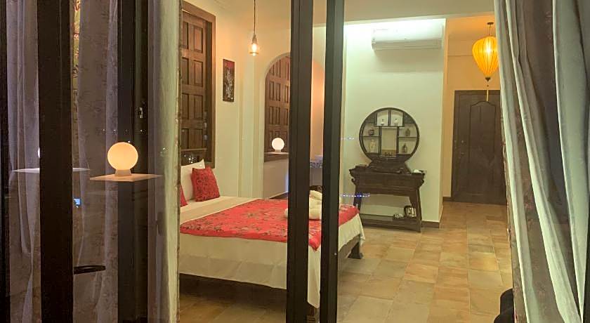 The J Break Boutique