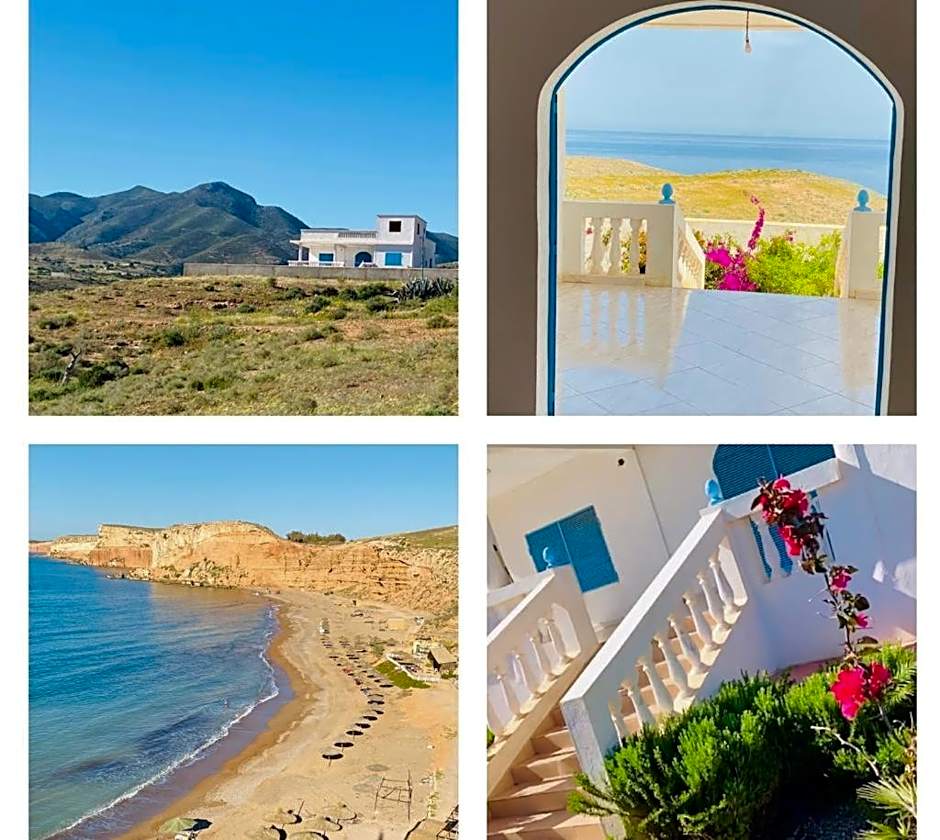 Villa en el campo sobre el mar