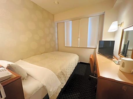 Semi-double room -Non-smoking