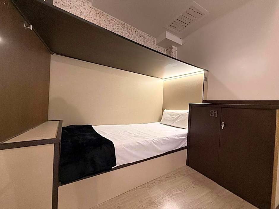 Hostel TKH-Rooms Mate