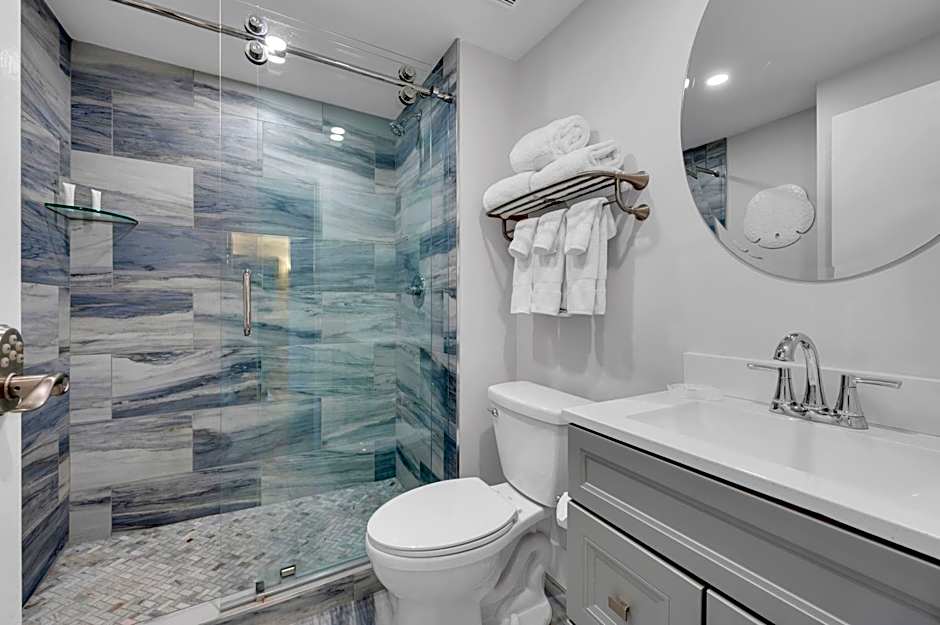 Bayfront Inn 5th Avenue