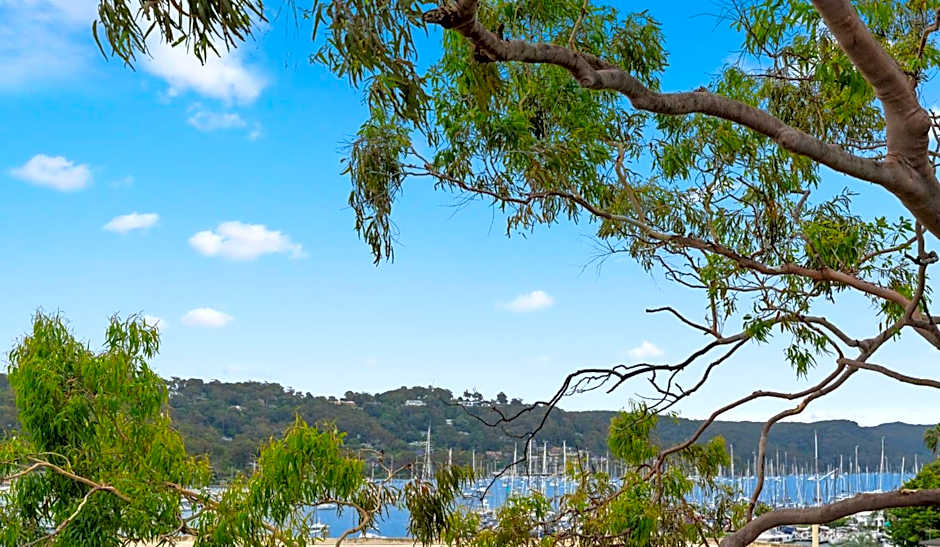 Mirage Hotel Newport