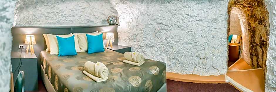 White Cliffs Underground Motel