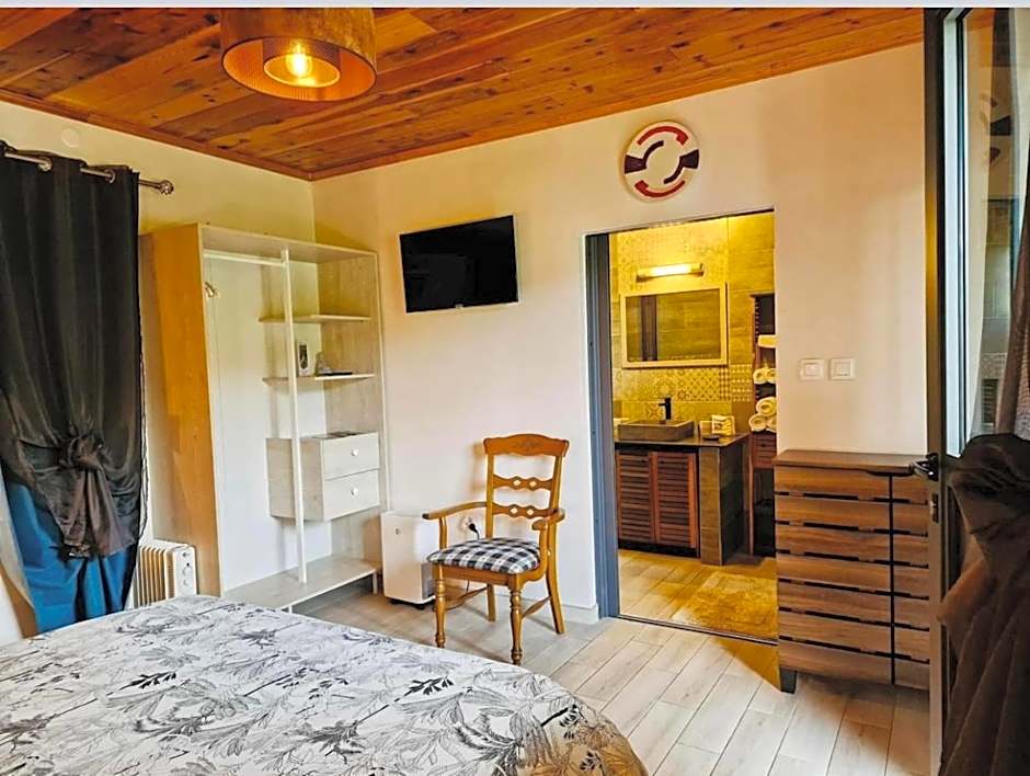 CHAMBRES ET TABLES D'HOTE DU VOYAGEUR