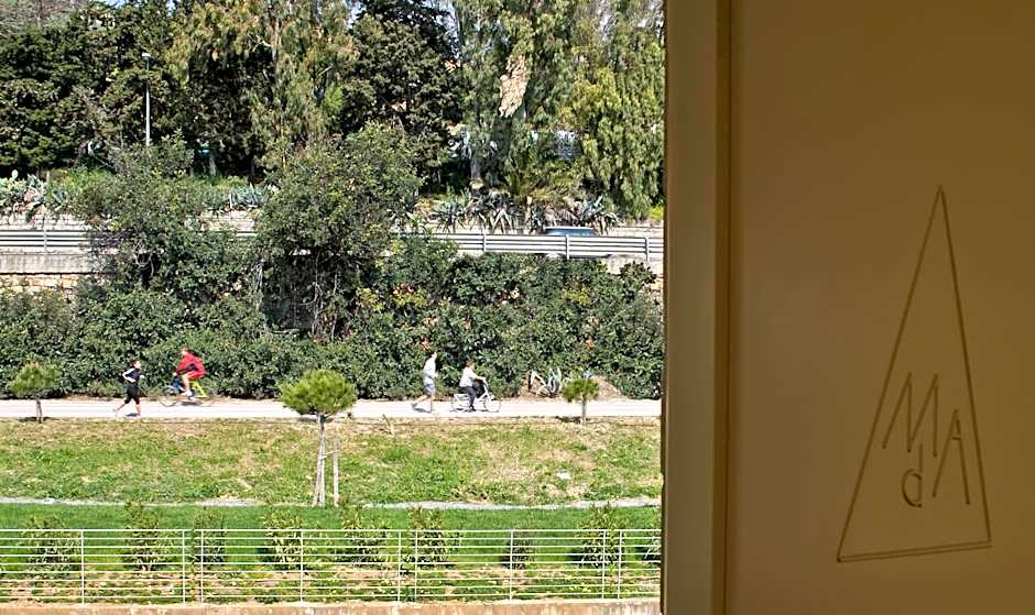 Aregai Marina Hotel & Residence