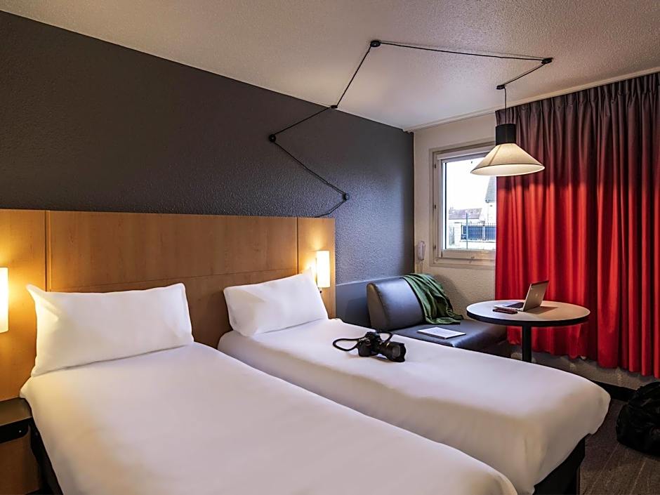 ibis Cergy-Pontoise Le Port