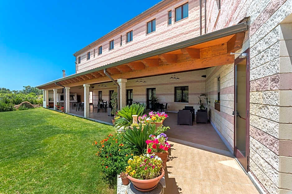 Rodia Inn