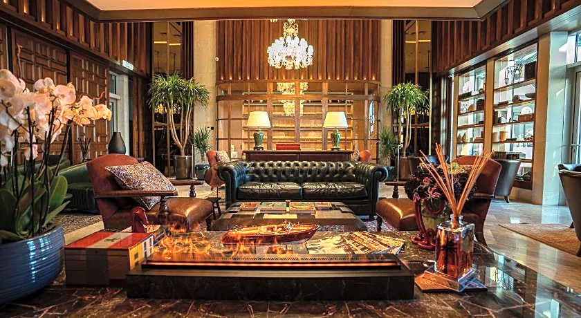 Four Seasons Hotel Kuwait at Burj Alshaya