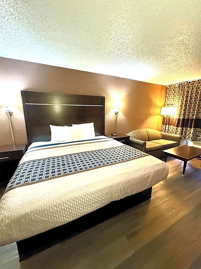Americas Best Value Inn Tulsa at I-44