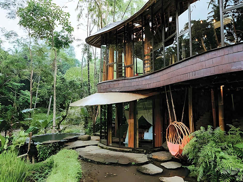 Bambu Indah Resort