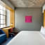 Aloft Dallas Downtown