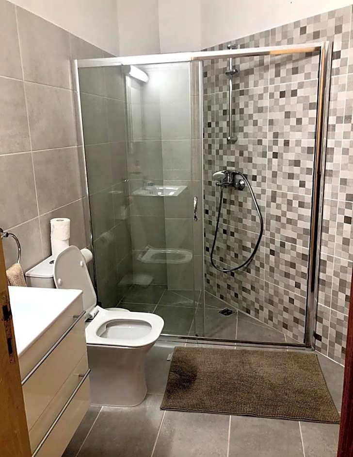 Angela Holiday Apartments