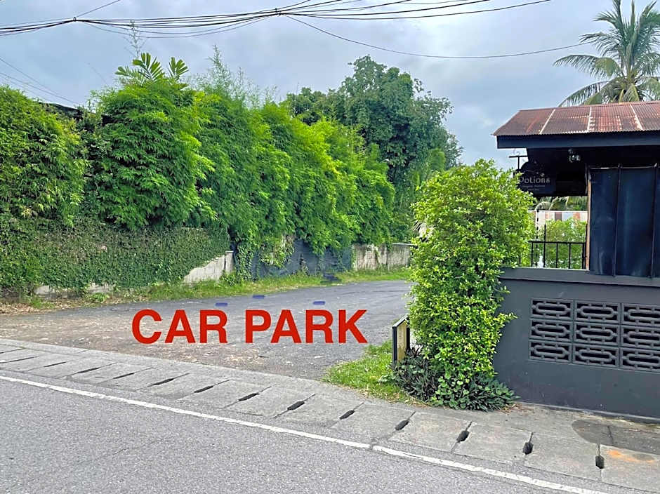 Riverhouse-The Teak House