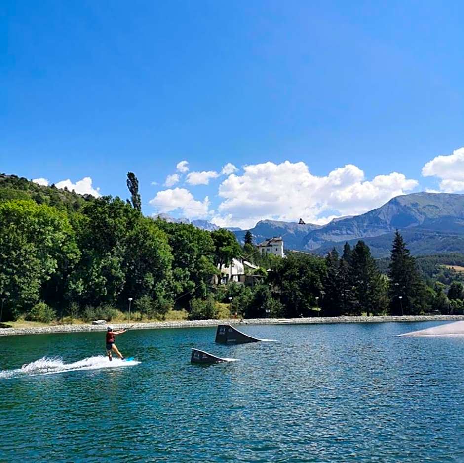 Résidence Château des Magnans by Nevesol