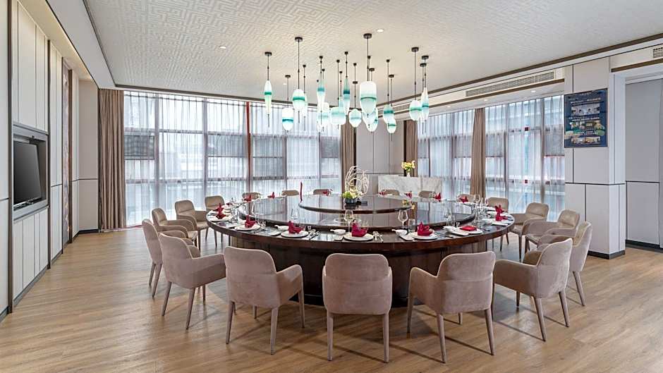 Holiday Inn Express Pingchang By IHG