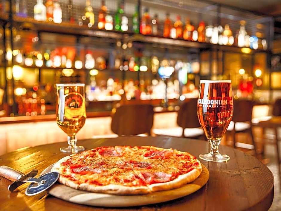 Ibis Manchester Centre 96 Portland Street