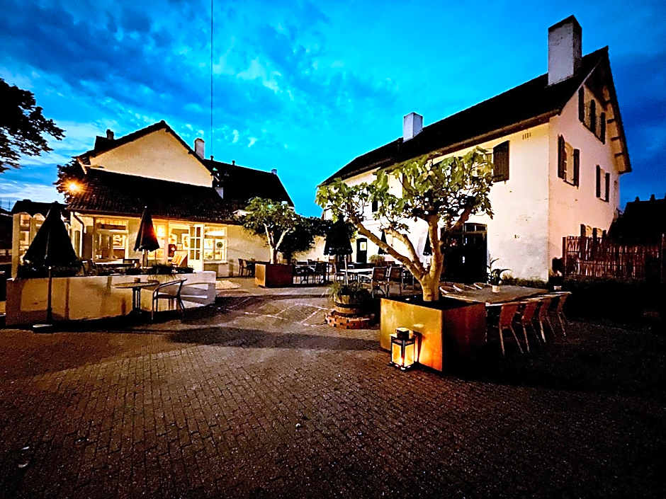 In de Witte Dame Hotel Bar Kitchen Apartments