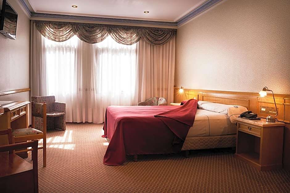 Gran Hotel Ailen
