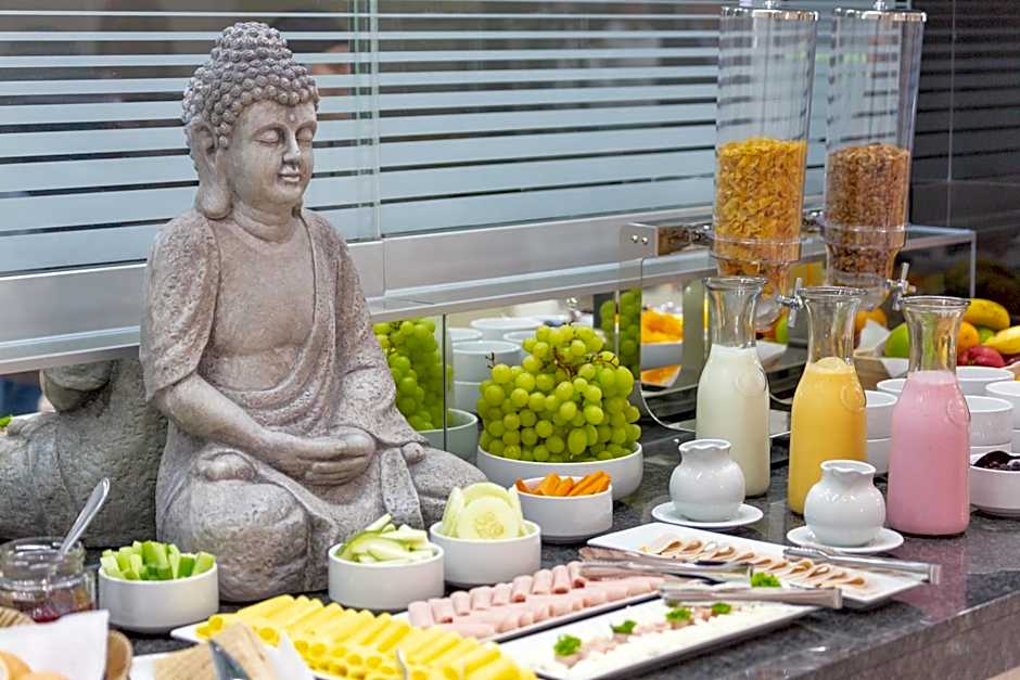 Howard Johnson by Wyndham Lima Miraflores Larco