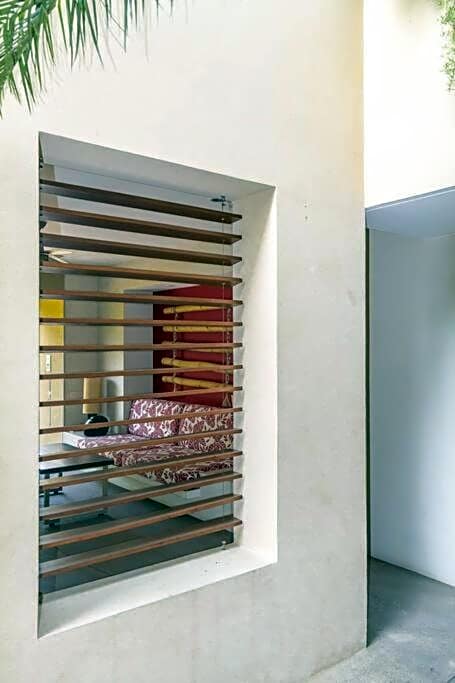 Gorgeous Open Concept Apartment