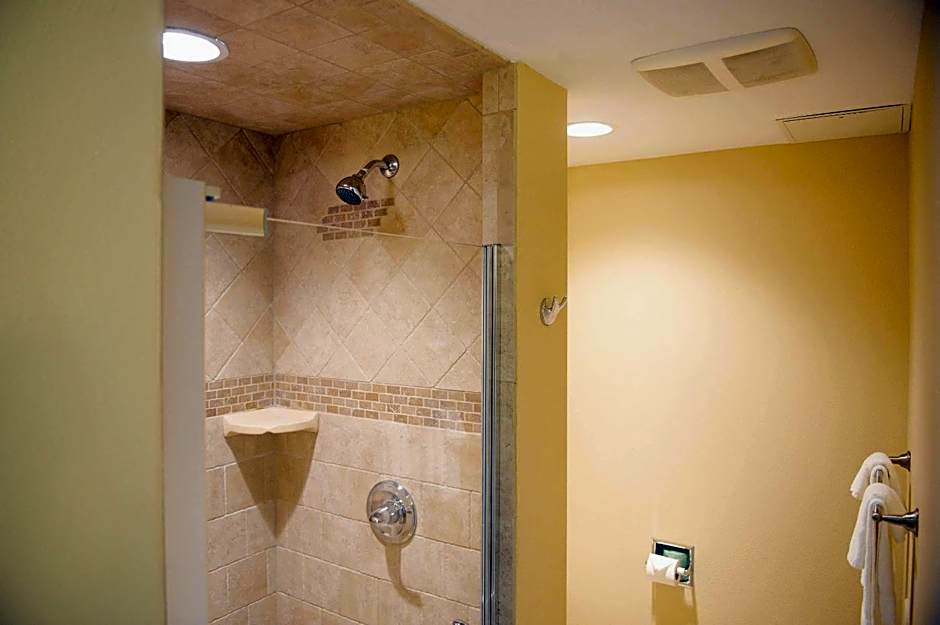 Quality Inn & Suites Ames Conference Center Near ISU Campus