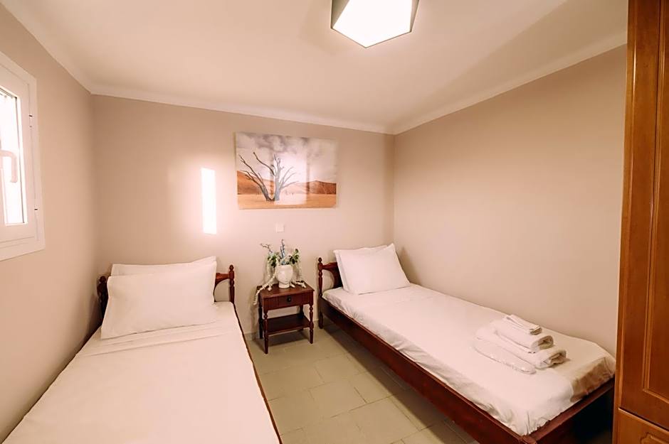 Sirens Luxury Apartments Palouki